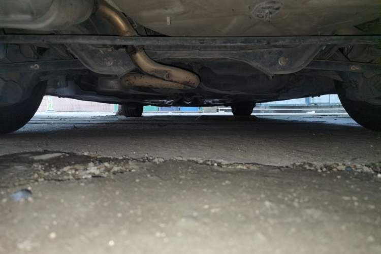 Used Citroen C5 2014 2.0L Automatic Zunyue Model Chassis Rear