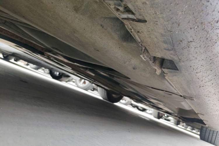 Used Citroen C5 2014 2.0L Automatic Luxury Edition Chassis Rear Right