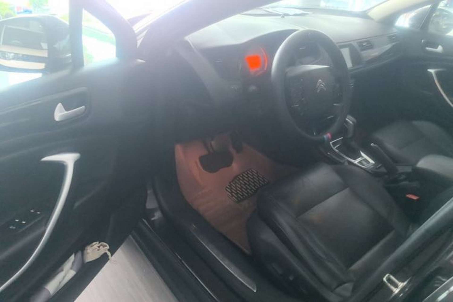 Used Citroen C5 2014 2.0L Automatic Luxury Edition Driver Seat
