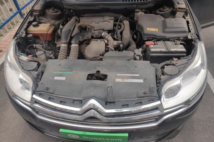 Used Citroen C5 2014 1.6T Automatic Luxury Model Engine Bay