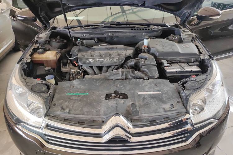 Used Citroen C5 2014 2.0L Automatic Luxury Edition Engine Bay