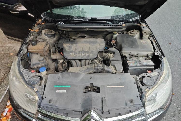 Used Citroen C5 2014 2.0L Automatic Luxury Edition Engine Bay