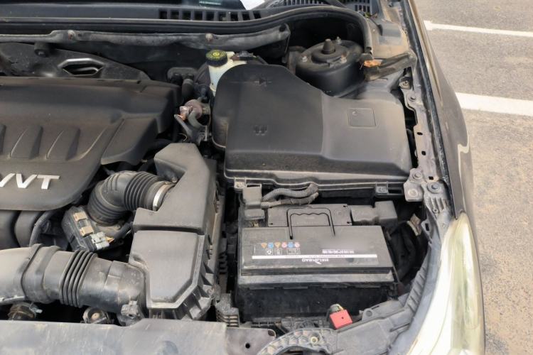 Used Citroen C5 2014 2.0L Automatic Luxury Edition Engine Bay Left