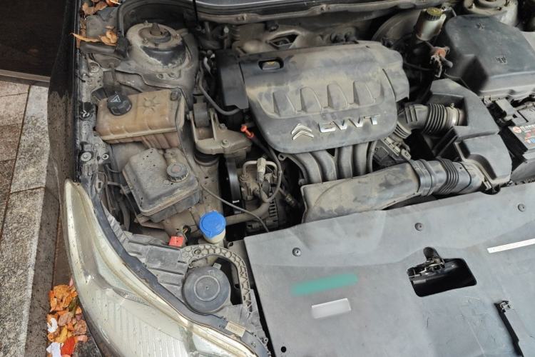 Used Citroen C5 2014 2.0L Automatic Luxury Edition Engine Bay Right