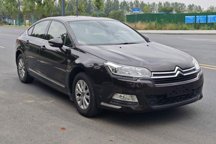 Used Citroen C5 2014 1.6T Automatic Luxury Model Exterior 5