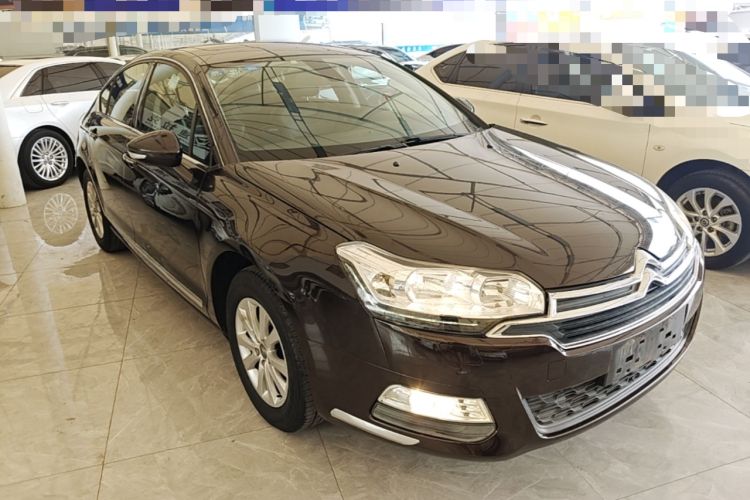 Used Citroen C5 2014 2.0L Automatic Luxury Edition Front Right 45 Deg
