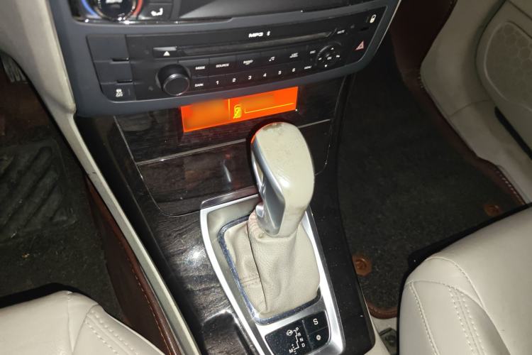 Used Citroen C5 2014 2.0L Automatic Zunyue Model Gear Lever