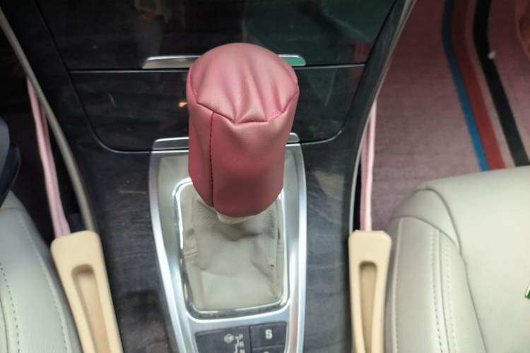 Used Citroen C5 2014 2.0L Automatic Luxury Edition Gear Lever