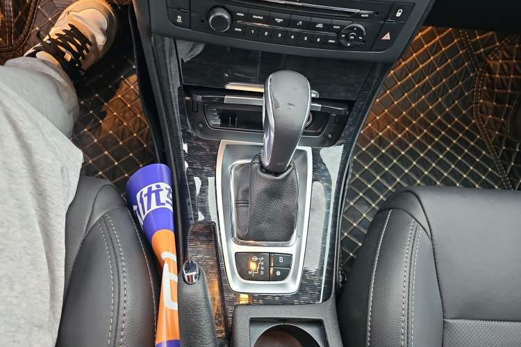 Used Citroen C5 2014 2.0L Automatic Luxury Edition Gear Lever
