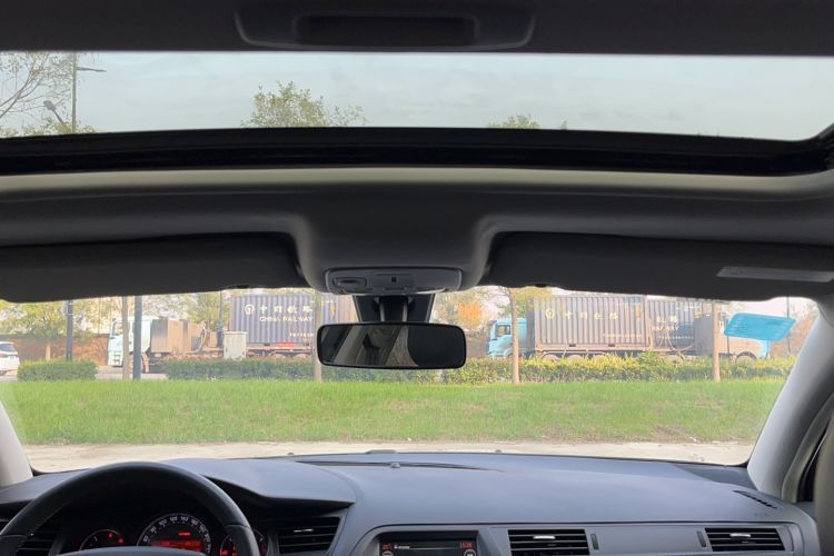 Used Citroen C5 2014 1.6T Automatic Luxury Model Headliner