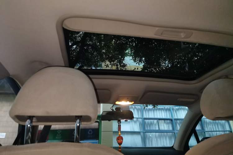 Used Citroen C5 2014 2.0L Automatic Zunyue Model Headliner