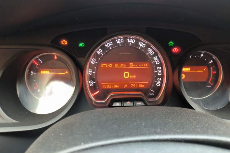 Used Citroen C5 2014 2.0L Automatic Luxury Edition Instrument Cluster