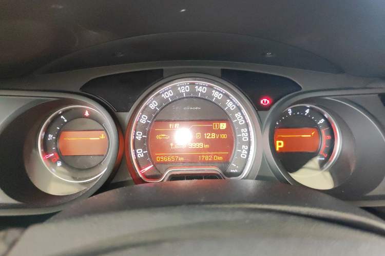 Used Citroen C5 2014 2.0L Automatic Luxury Edition Instrument Cluster