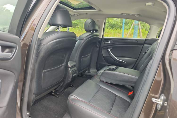 Used Citroen C5 2014 1.6T Automatic Luxury Model Interior 3