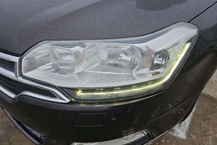 Used Citroen C5 2014 2.0L Automatic Luxury Edition Left Front Headlight