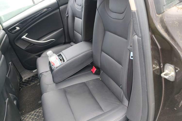 Used Citroen C5 2014 2.0L Automatic Luxury Edition Left Rear Seat