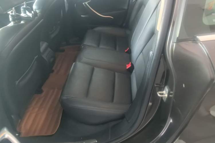 Used Citroen C5 2014 2.0L Automatic Luxury Edition Left Rear Seat