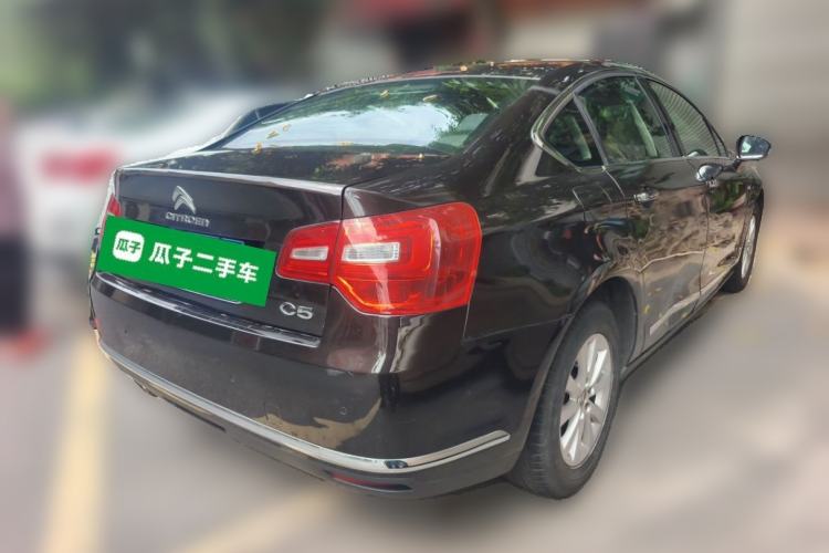 Used Citroen C5 2014 1.6T Automatic Luxury Model Rear Right 45 Deg