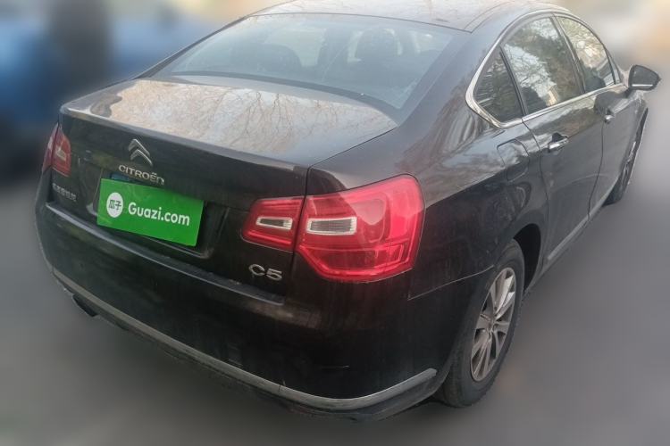 Used Citroen C5 2014 1.6T Automatic Luxury Model Rear Right 45 Deg