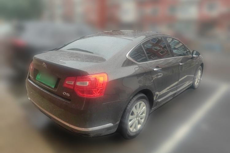 Used Citroen C5 2014 1.6T Automatic Luxury Model Rear Right 45 Deg