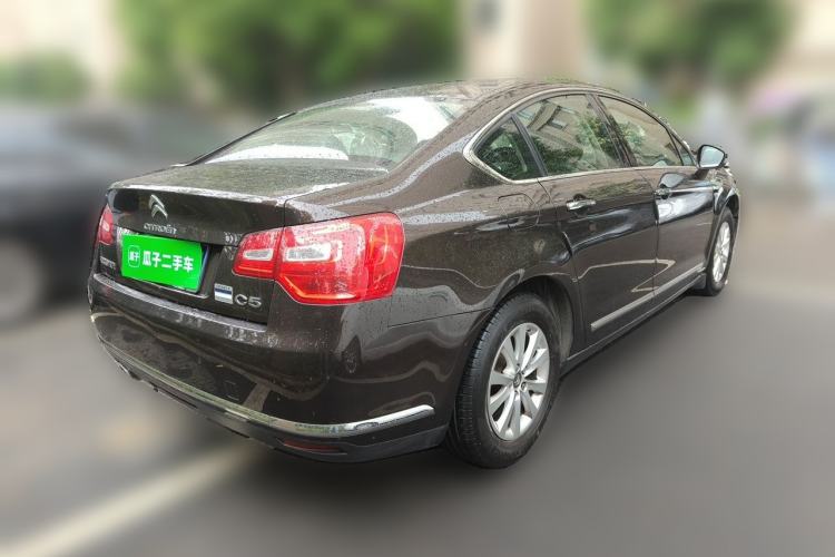 Used Citroen C5 2014 1.6T Automatic Luxury Model Rear Right 45 Deg