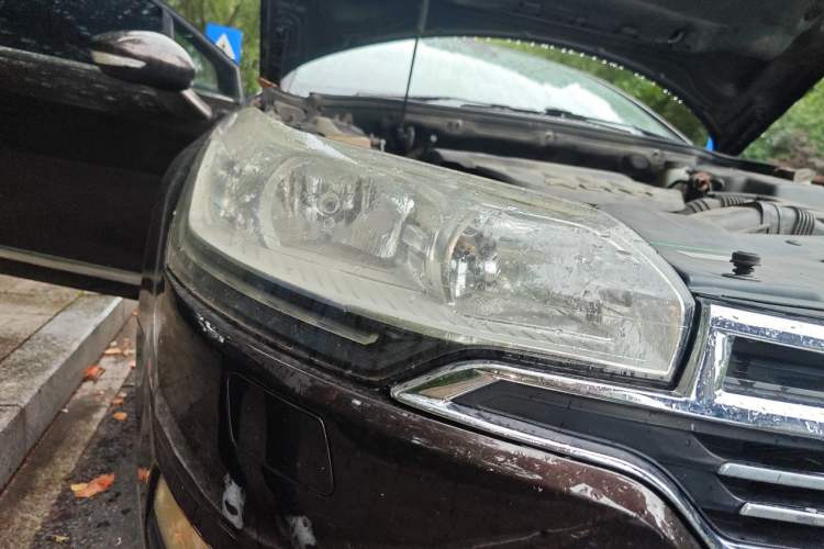 Used Citroen C5 2014 2.0L Automatic Luxury Edition Right Front Headlight