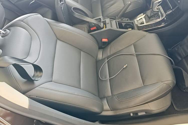 Used Citroen C5 2014 2.0L Automatic Luxury Edition Right Front Seat