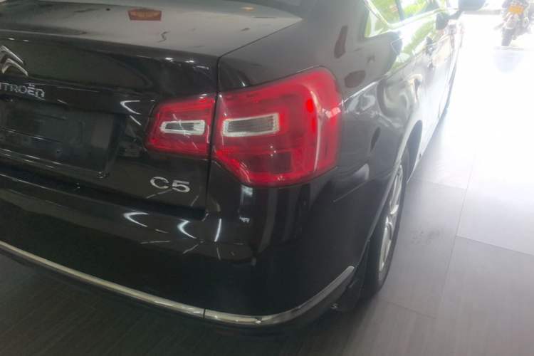 Used Citroen C5 2014 2.0L Automatic Luxury Edition Right Rear Taillight
