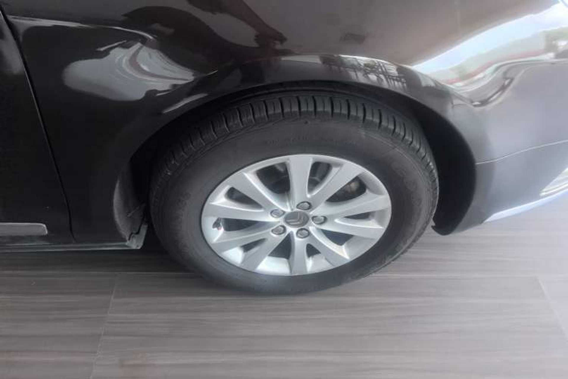 Used Citroen C5 2014 2.0L Automatic Luxury Edition Right Rear Wheel Hub