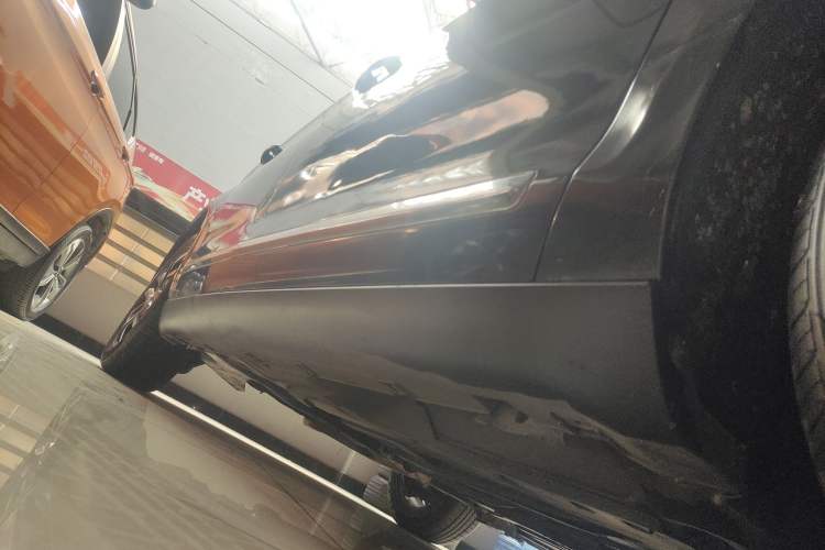 Used Citroen C5 2014 1.6T Automatic Prestige Model Right Side Sill