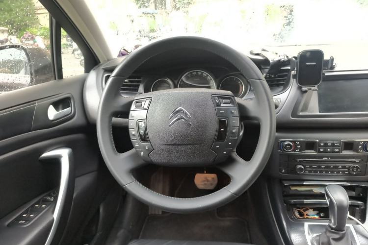 Used Citroen C5 2014 1.6T Automatic Luxury Model Steering Wheel