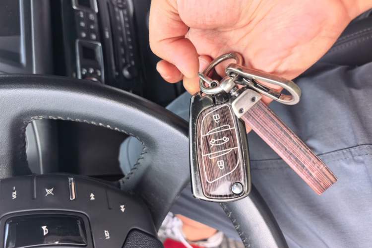 Used Citroen C5 2014 1.6T Automatic Prestige Model Vehicle Key