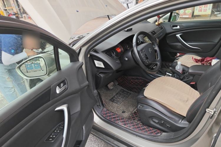 Used Citroen C5 2014 1.6T Automatic Prestige Model Driver Seat