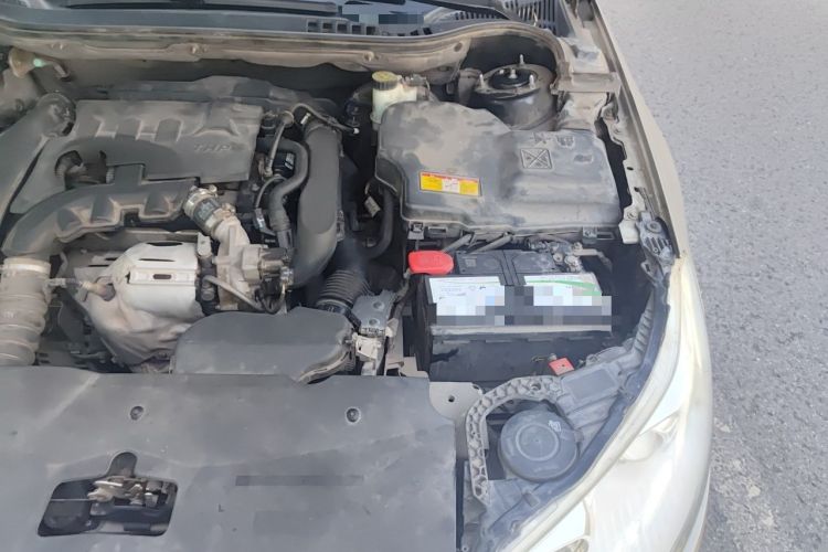 Used Citroen C5 2014 1.6T Automatic Luxury Model Engine Bay Left