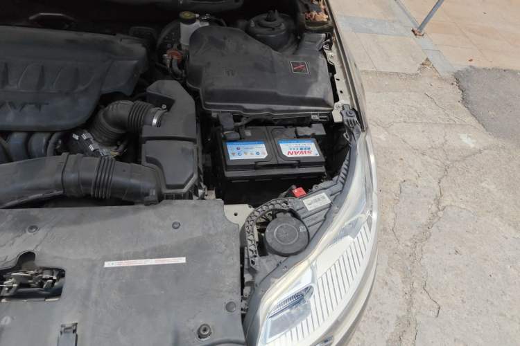 Used Citroen C5 2014 2.0L Automatic Zunyue Model Engine Bay Left