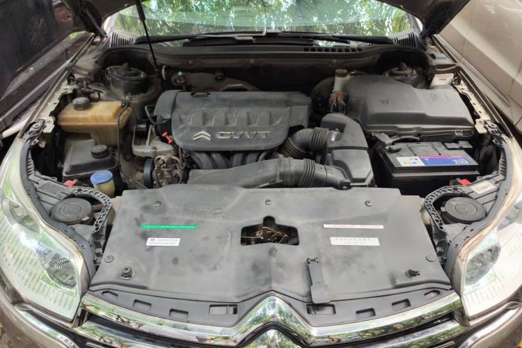 Used Citroen C5 2014 2.0L Automatic Luxury Edition Engine Bay