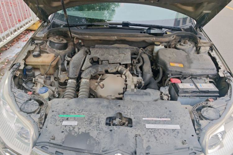 Used Citroen C5 2014 1.6T Automatic Luxury Model Engine Bay