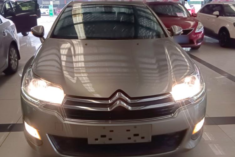 Used Citroen C5 2014 1.6T Automatic Luxury Model Front