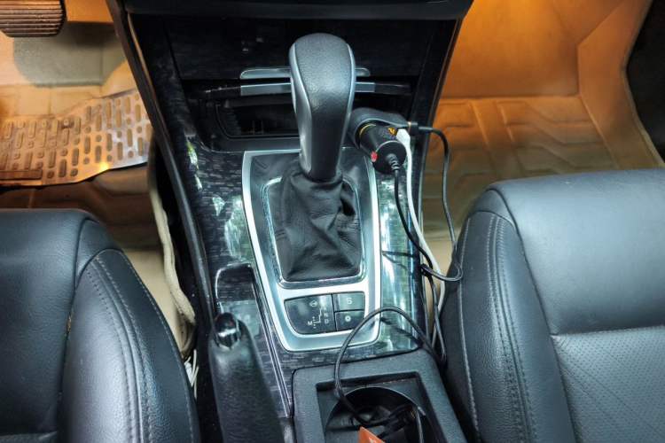 Used Citroen C5 2014 2.0L Automatic Luxury Edition Gear Lever