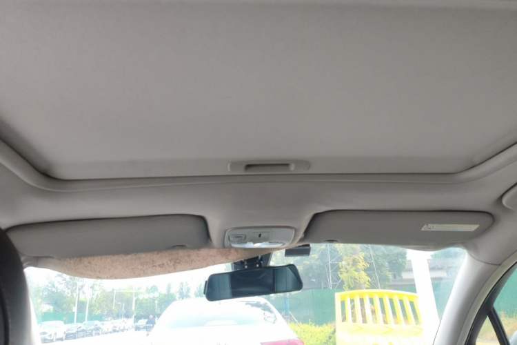 Used Citroen C5 2014 1.6T Automatic Luxury Model Headliner