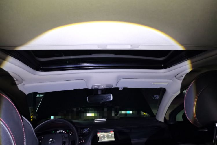 Used Citroen C5 2014 1.6T Automatic Prestige Model Headliner