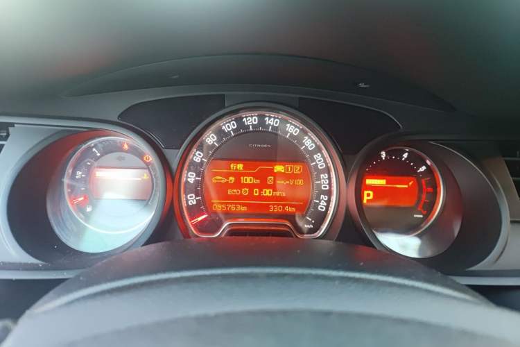Used Citroen C5 2014 1.6T Automatic Luxury Model Instrument Cluster