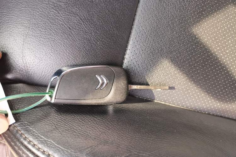 Used Citroen C5 2014 2.0L Automatic Luxury Edition Interior 1