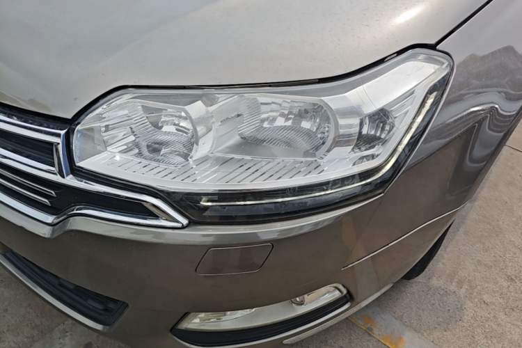 Used Citroen C5 2014 2.0L Automatic Luxury Edition Left Front Headlight