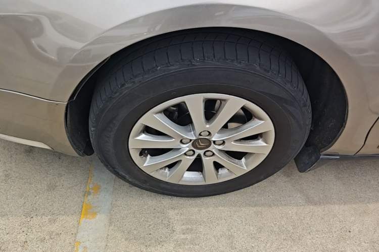 Used Citroen C5 2014 2.0L Automatic Luxury Edition Left Front Wheel Hub