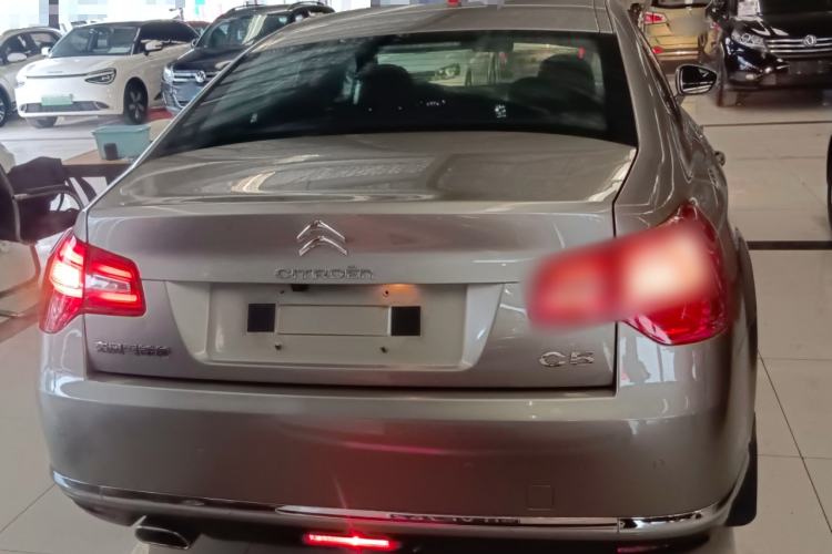 Used Citroen C5 2014 1.6T Automatic Luxury Model Rear