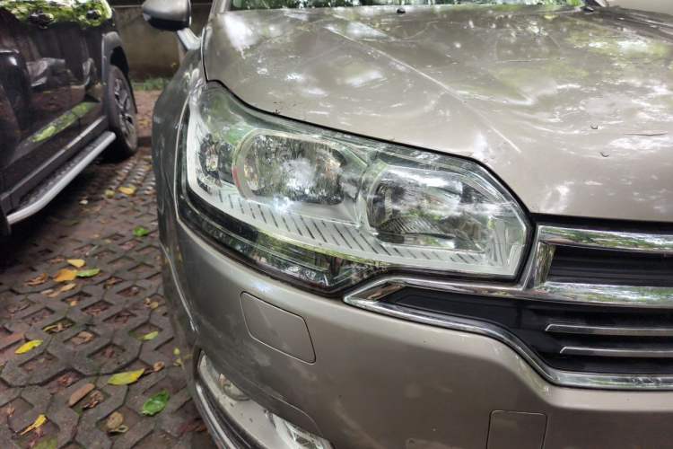 Used Citroen C5 2014 2.0L Automatic Luxury Edition Right Front Headlight