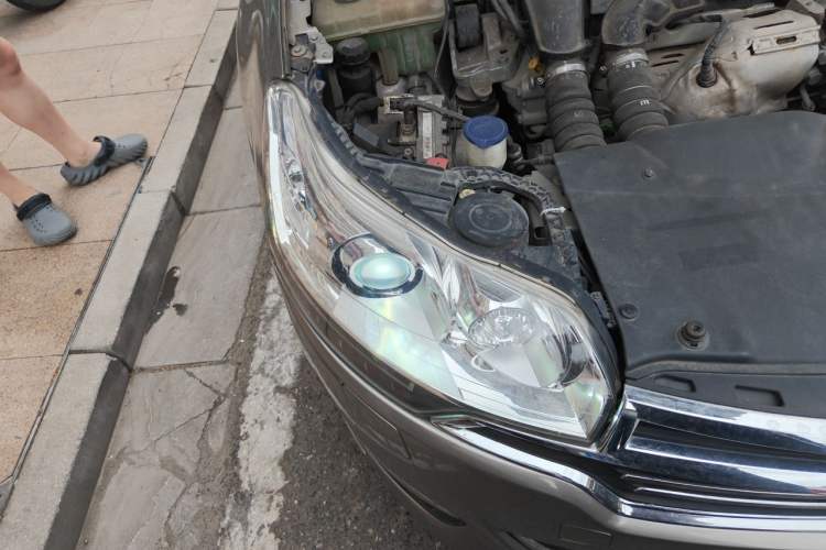Used Citroen C5 2014 1.6T Automatic Prestige Model Right Front Headlight