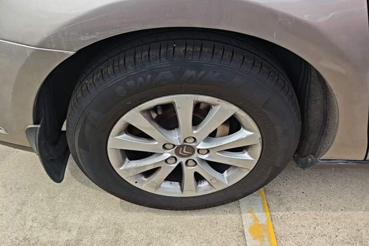 Used Citroen C5 2014 2.0L Automatic Luxury Edition Right Rear Wheel Hub