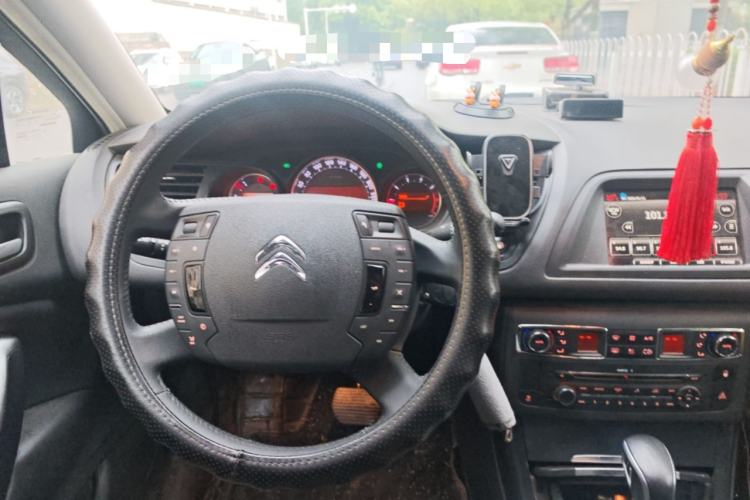 Used Citroen C5 2014 1.6T Automatic Luxury Model Steering Wheel